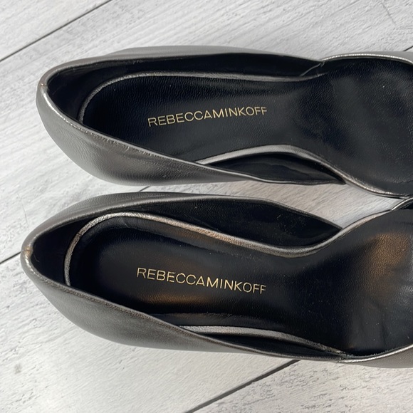 Rebecca Minkoff D’Orsay Pumps in Silver 8.5M S52 - Picture 4 of 8